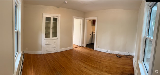 Building Photo - 11 Nutting St Rental