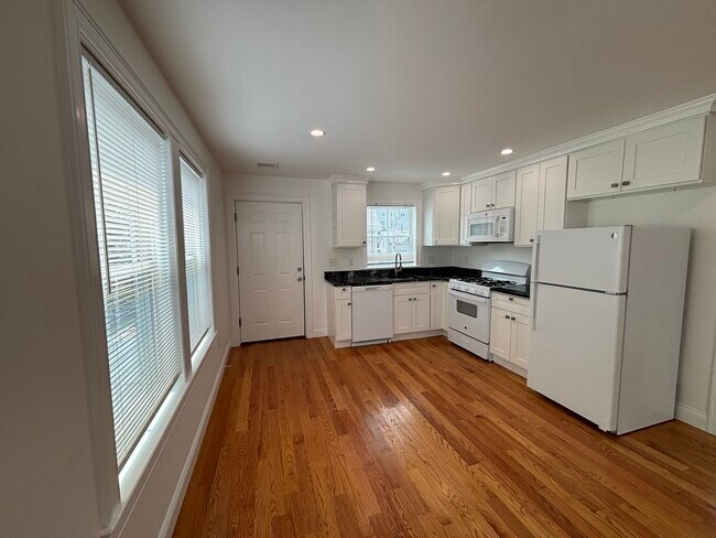 160 Bow St Unit 2