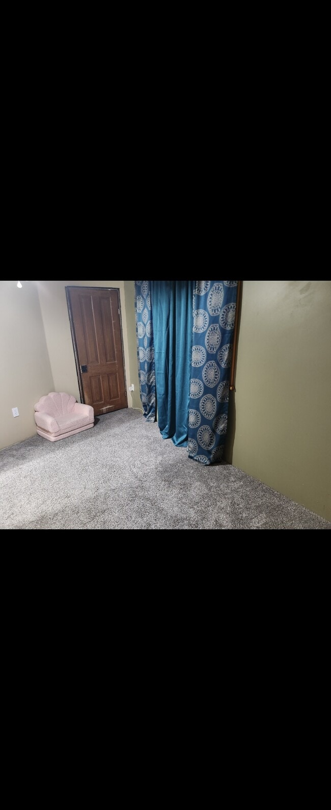 Photo - 616 2nd Ave NE