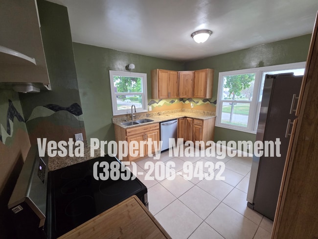 Photo - 2248 Polk Ave