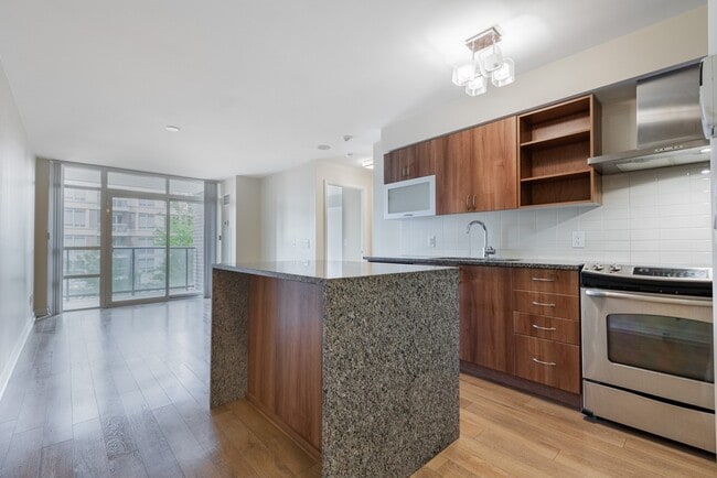 Building Photo - 1 Michael Power Pl Unit 318