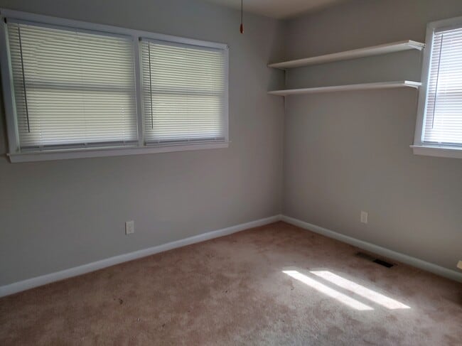 Dormitorio n.º 2 - 808 Carlisle St