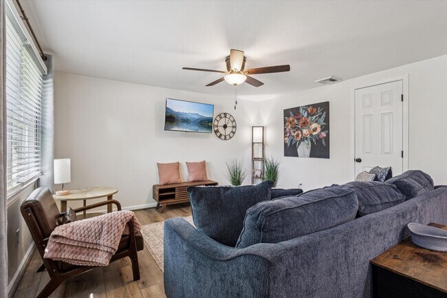 Photo - All Inclusive Furnished Rental