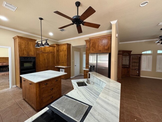 Photo - Beautiful Corner Lot Estate