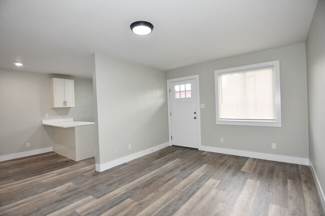 Photo - 1309 Indianola Ave