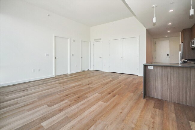 Photo - 50 Clinton Pl Apartment Unit PH14