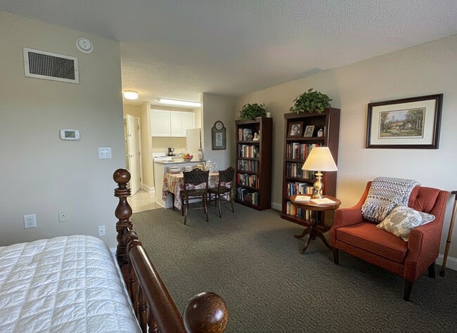 STUDIO - Presbyterian Apartments