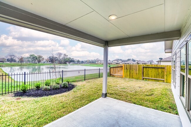 Photo - 201 Bryan Wy