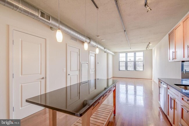 Photo - 2125 14th St NW Unidad 425