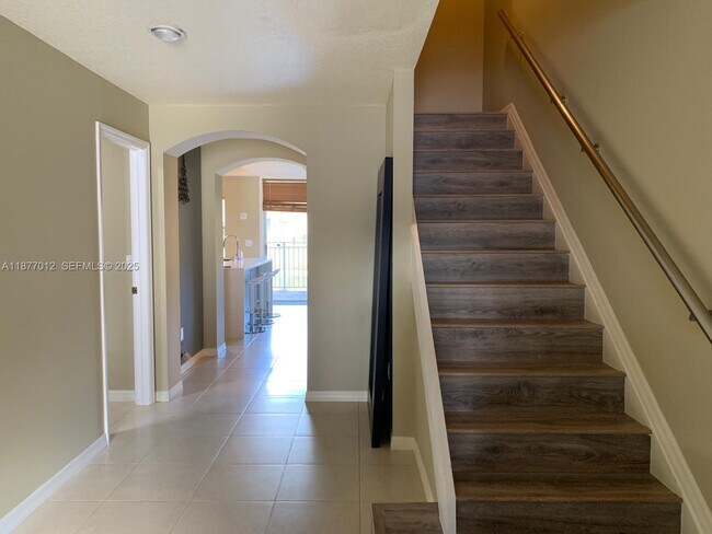 Photo - 4926 Leeward Ln Unidad 3602