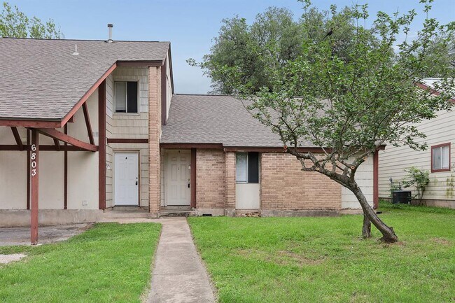 Photo - 6803 Woodhue Dr