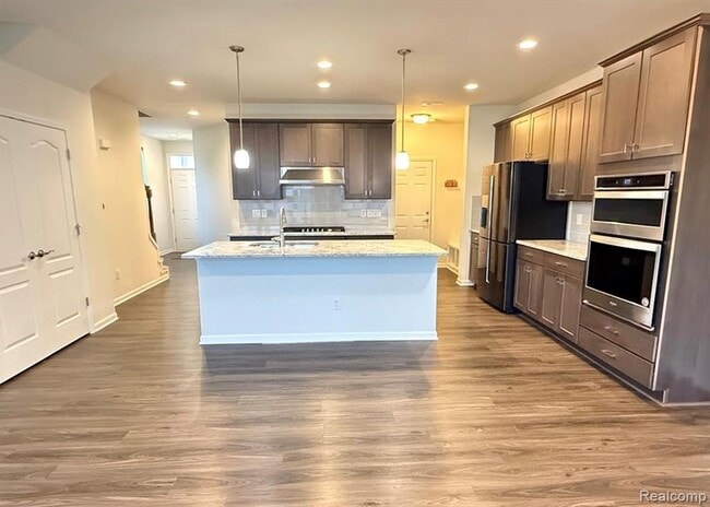 Photo - 43533 Prospect Ln