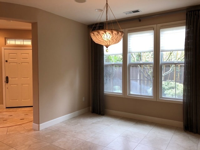 Photo - Lovely Willow Glen home with large lush yard on quiet cul-de-sac