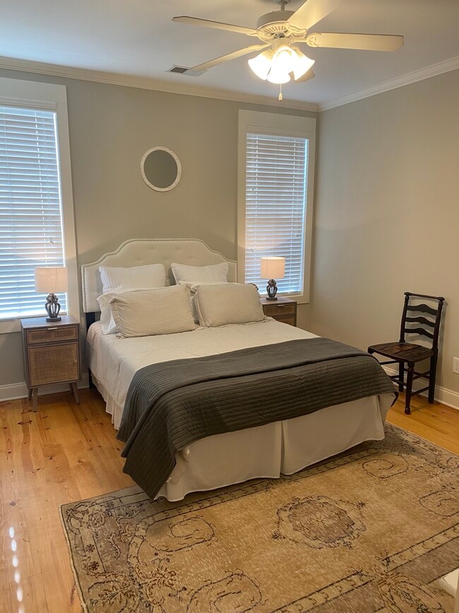 Photo - 415 S Gay St Unit 3