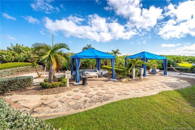 Photo - 20 NE Plantation Rd Condo Unit 307