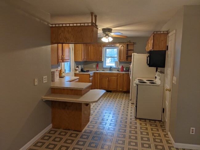 Photo - 1580 N Gulick Ave