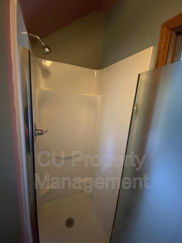 Photo - 804 W Hill St