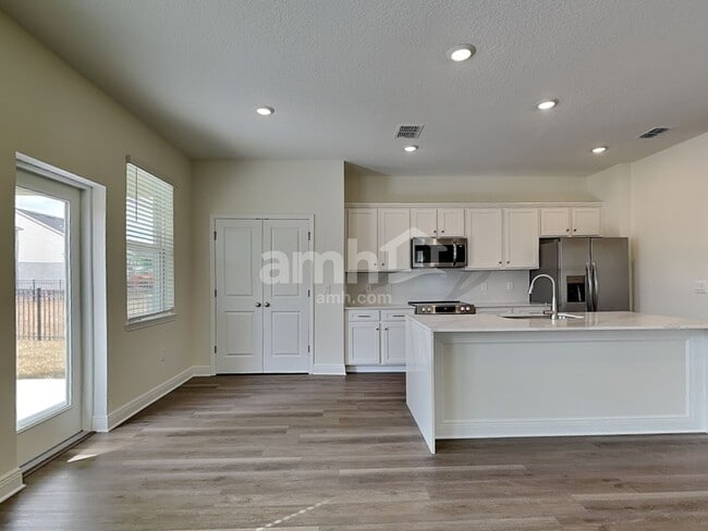 Photo - 4759 Tributary Ln