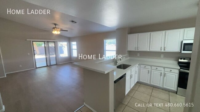 Photo - 15338 N 161st Dr