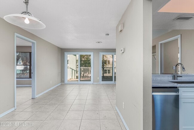 Photo - 221 6th St S Unit A