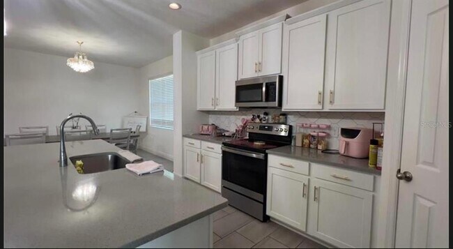 Photo - 5058 Down Ct