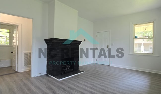 Photo - 716 S Pine St