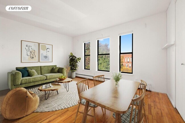 Photo - 42 Carroll St