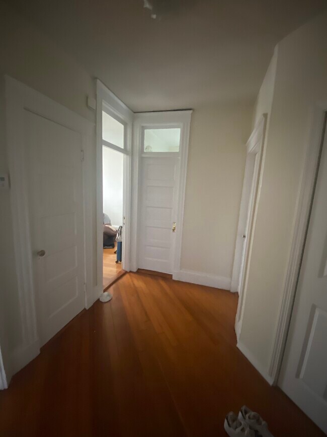 Photo - 208 Winthrop Rd Unit 3