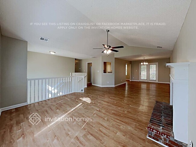 Photo - 121 Brookhaven Ln