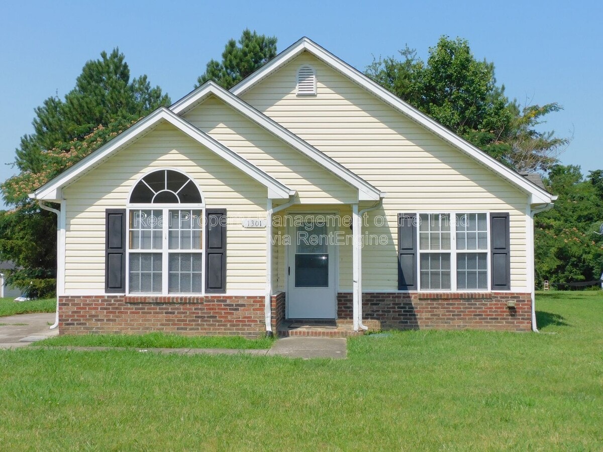 Photo - 1301 Nealtown Rd