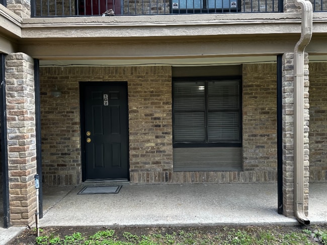 Building Photo - 1214 Baylor Ave Unit 102 Rental