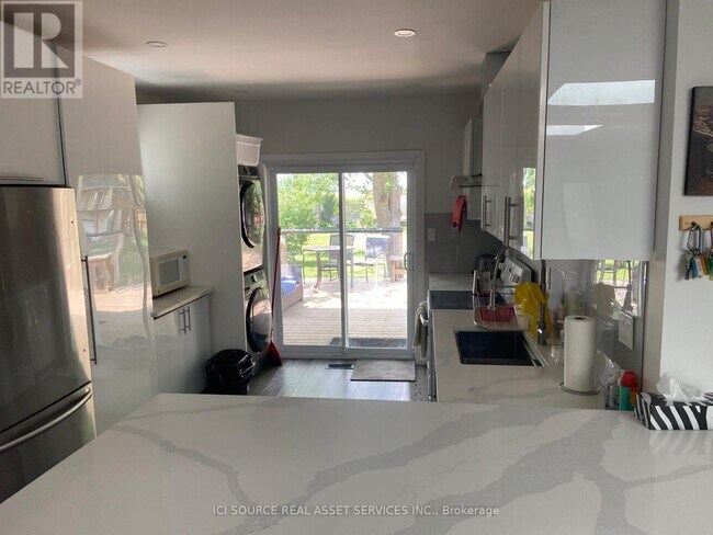 Photo - 14310 Ilderton Rd