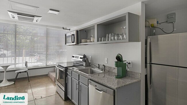 Photo - 2308 4th Ave N Unidad 103