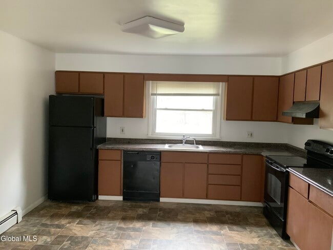 Photo - 11-21-21 Ashdown Rd Unit 15C