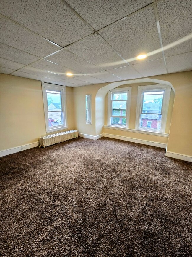 Building Photo - 1028 W Turner St Unit 2 Rental
