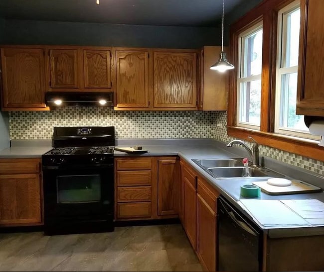 Photo - 1015 Boulevard Ave