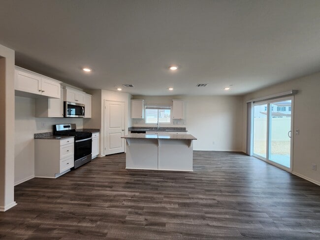 Building Photo - 4254 W Avenue J5