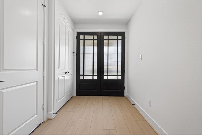 Photo - 4308 Avron Dr