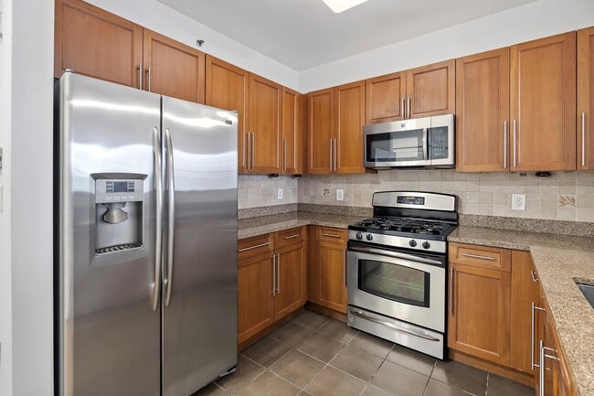 Photo - 15 Freedom Way Unit 307