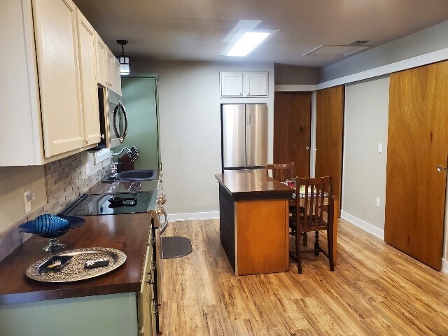 Photo - 2179 Puter Creek Rd