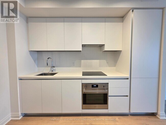 Photo - 4015 The Exchange Unit 3201