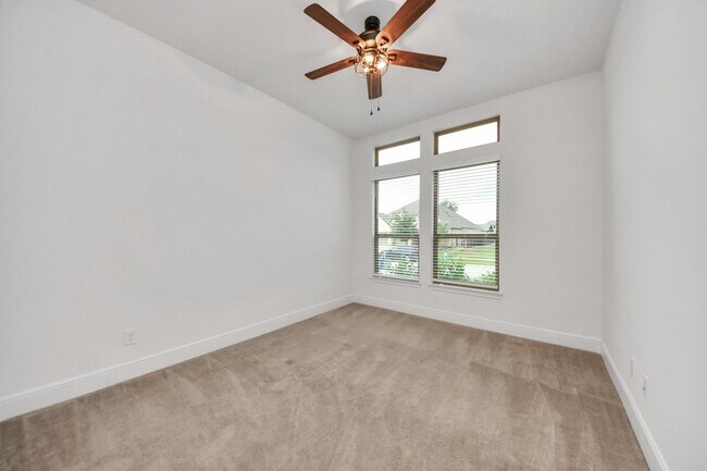 Photo - 14807 Providence Manor Way