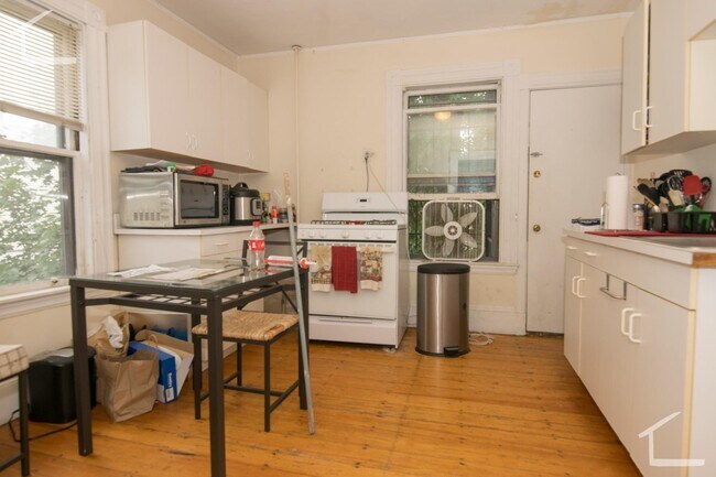 Photo - 16 Quint Ave