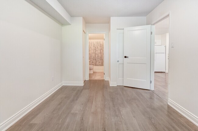 Photo - 15 Hofstetter Ave