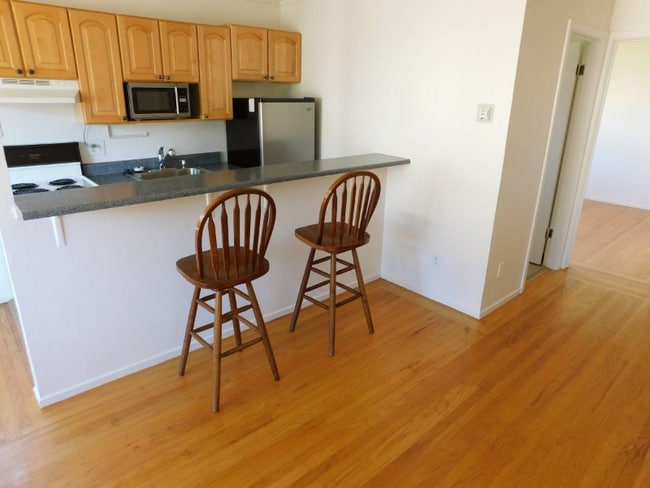 Photo - 2615 Stuart St Unit 2