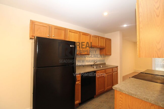 Photo - 2 Waverly Dr