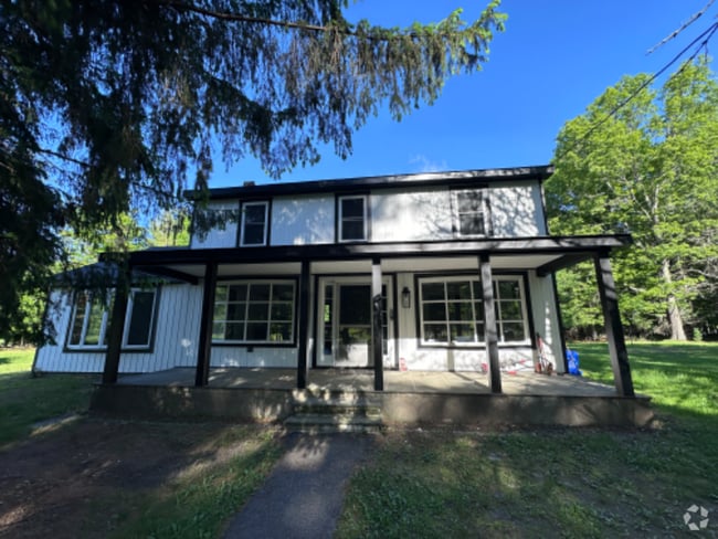 Building Photo - 893 Queens Hwy Rental