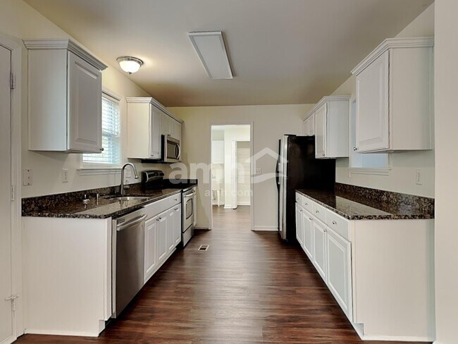 Photo - 14 Four Leaf Ct