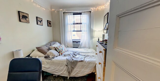 Photo - 54 Babcock St Unit 1