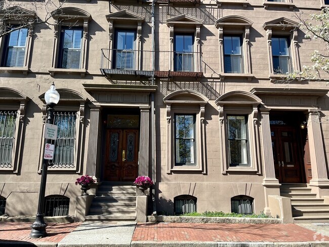 Building Photo - 37 W Newton St Unit 3 Rental